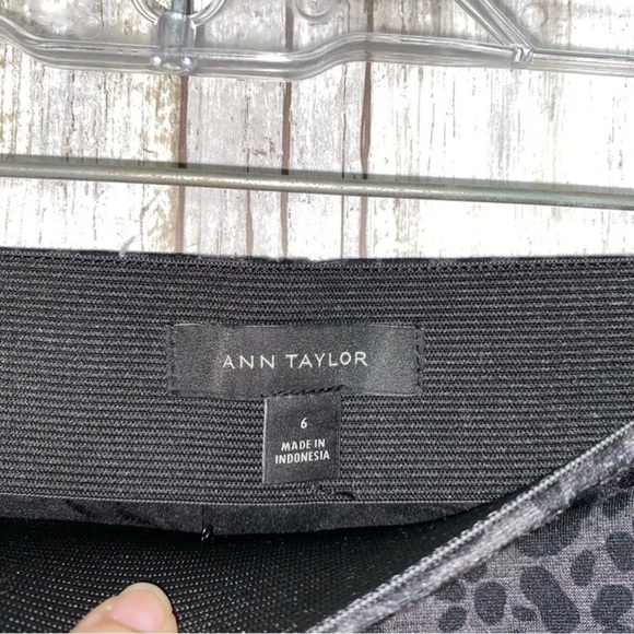 Ann Taylor Leopard Stretch High Rise Straight Leg Pants - Picture 5 of 5